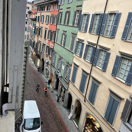 Apartamento Gatto Bianco Bergamo 9 Exterior foto