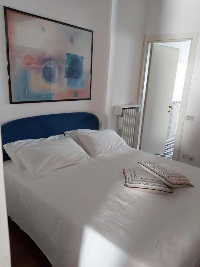 Apartamento Gatto Bianco Bergamo 9 Exterior foto