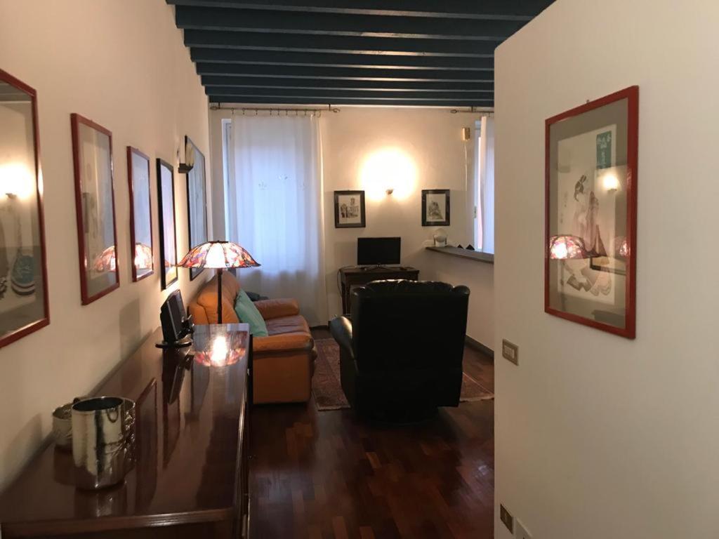 Apartamento Gatto Bianco Bergamo 9 Exterior foto