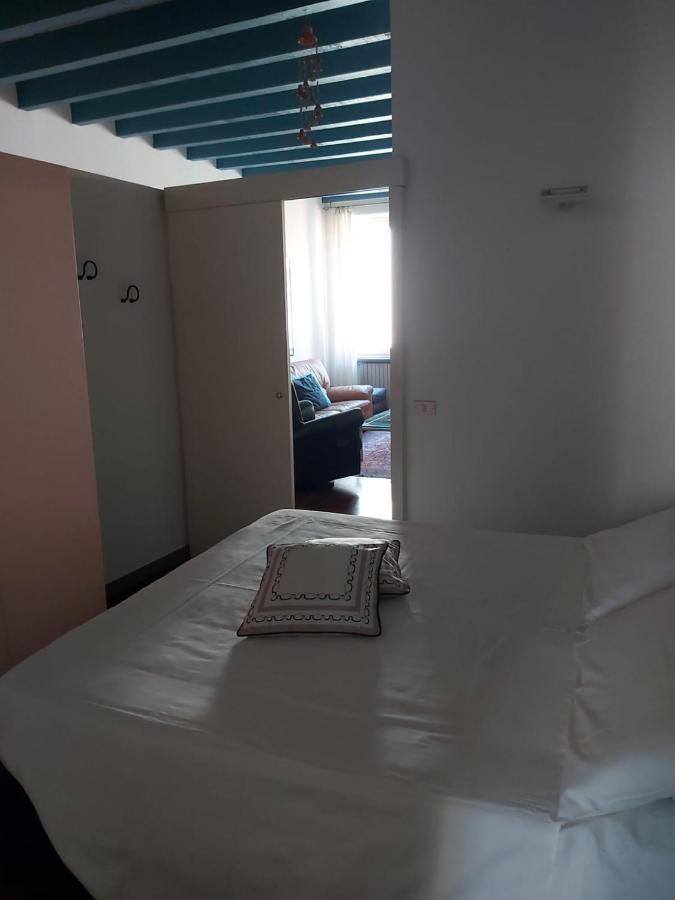 Apartamento Gatto Bianco Bergamo 9 Exterior foto